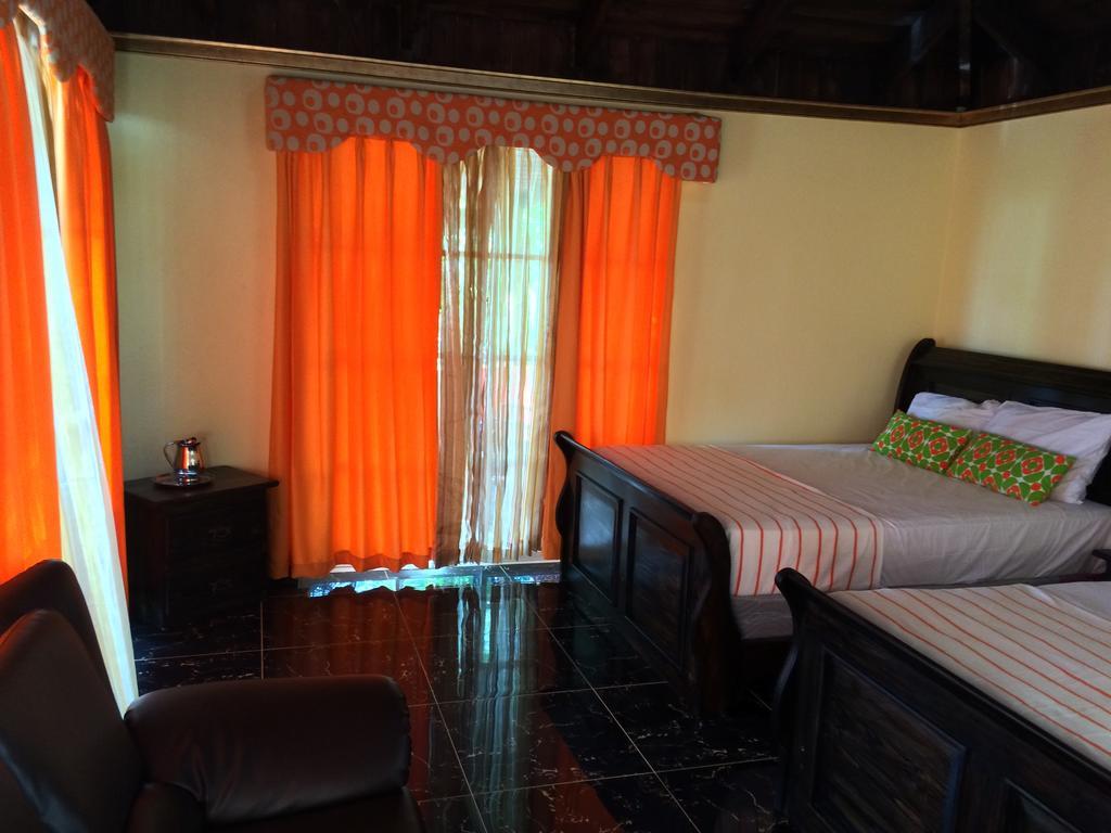 Barahona Daymond Blue Tropical Lodge מראה חיצוני תמונה